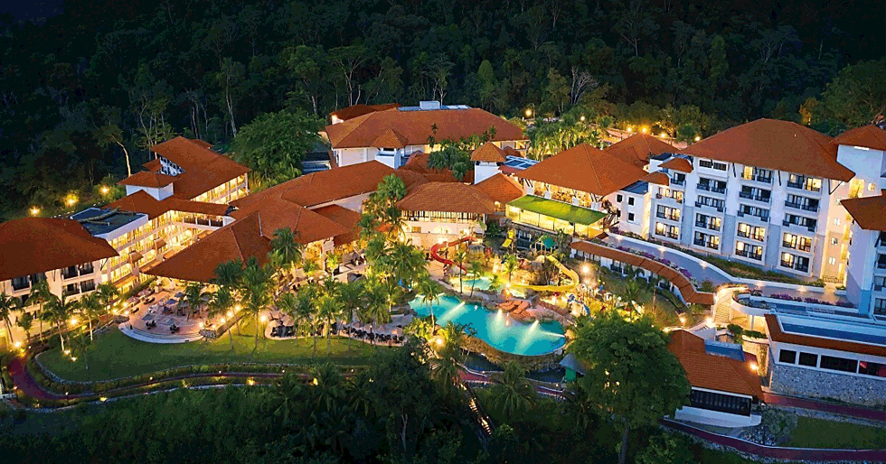 SCHOOL HOLIDAY EXCITEMENT WITH DOUBLETREE BY HILTON DAMAI LAUT RESORT