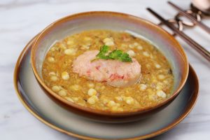 Pan-fried scallop with crab meat