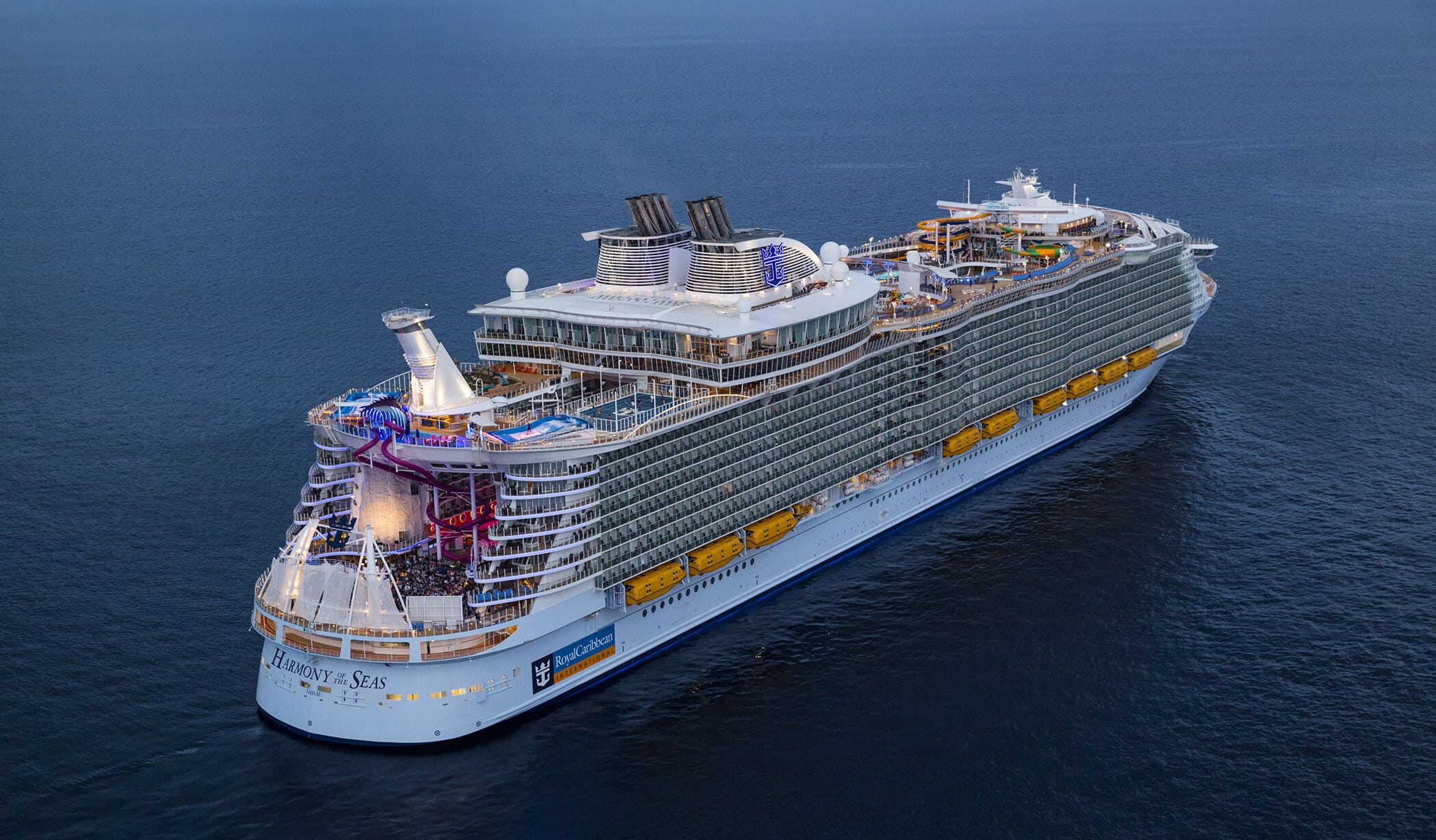 Royal_Caribbean_International_Aerial_Harmony_of_the_Seas