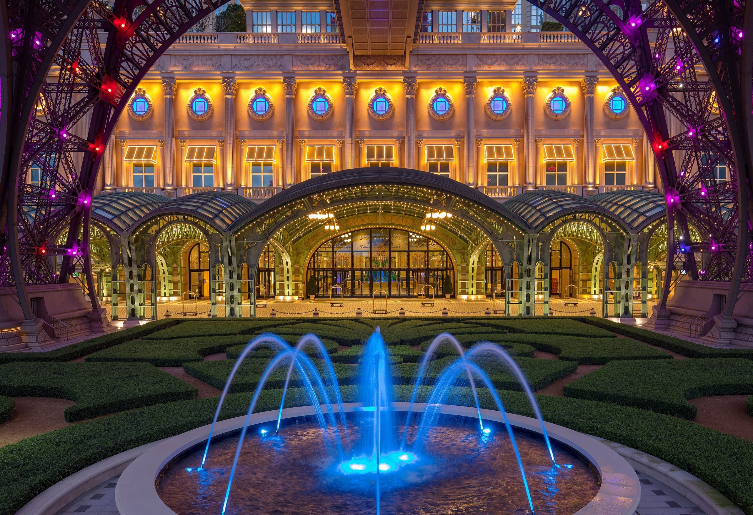 The Parisian Macao Celebrates 10th Anniversary