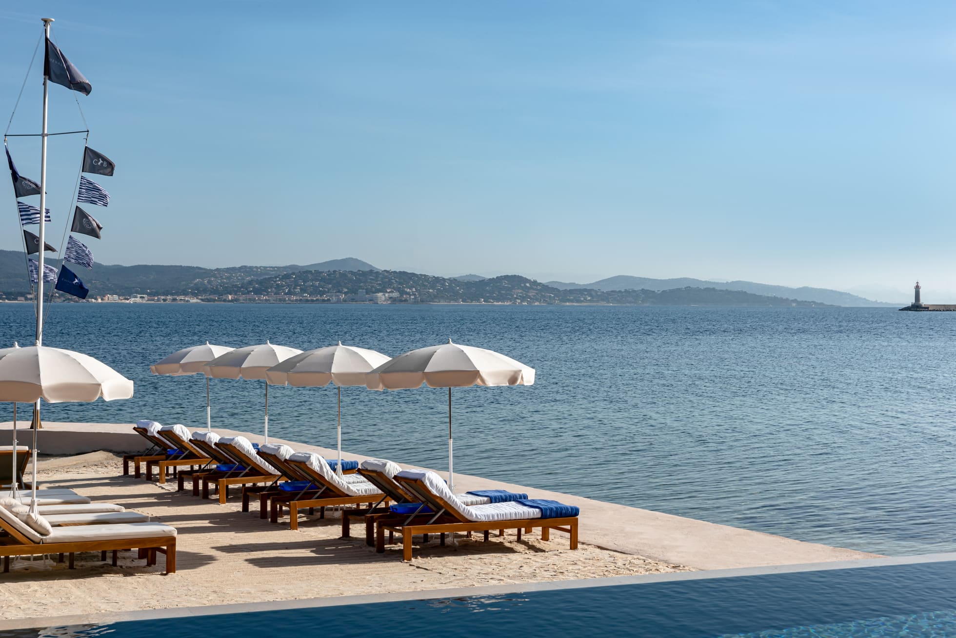 The Privilege of Travelling Between Seasons