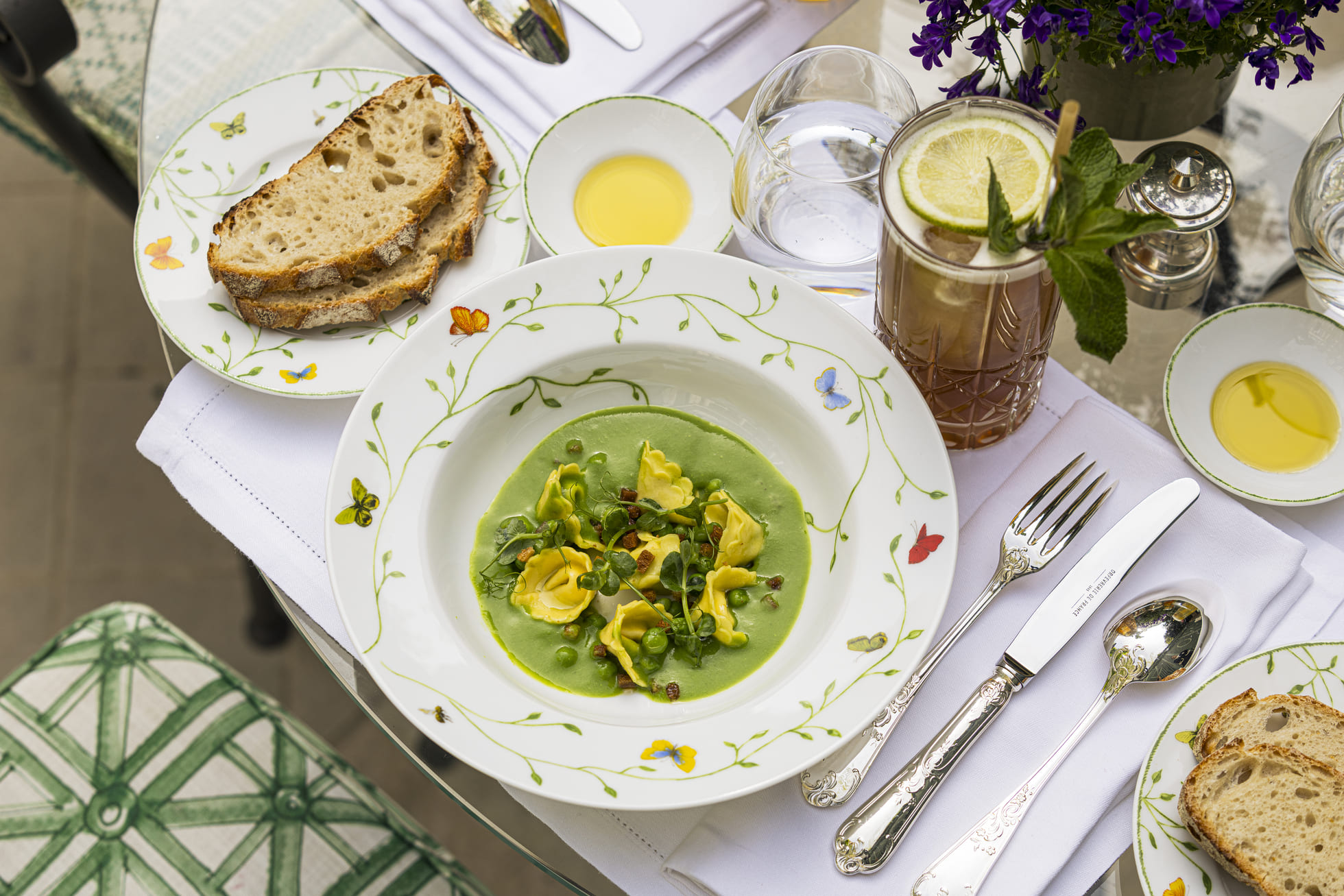 Le Bristol Paris Celebrates a New Season of Gastronomic Indulgence